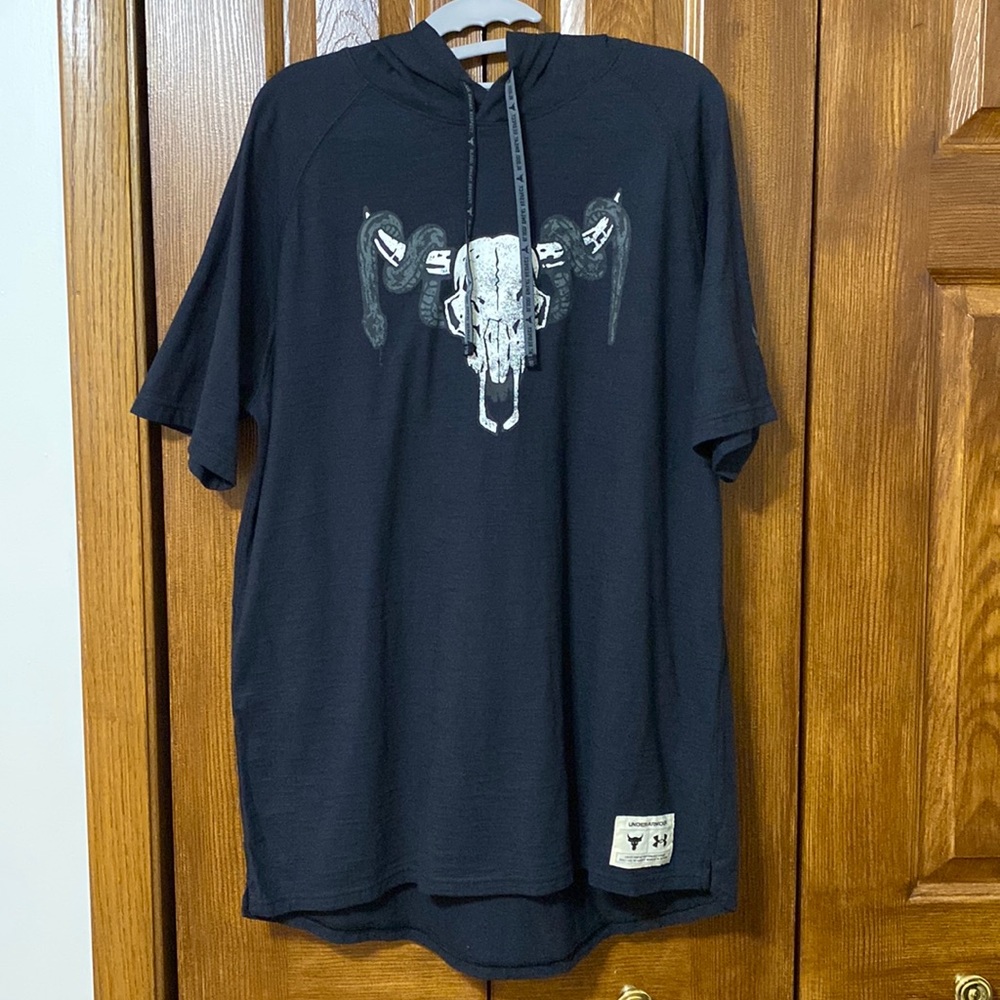 Hooded Tee shirt